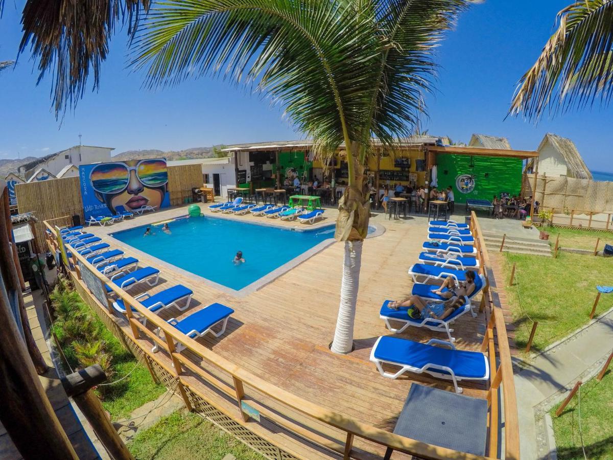 Wild Rover Beach Mancora Exterior photo